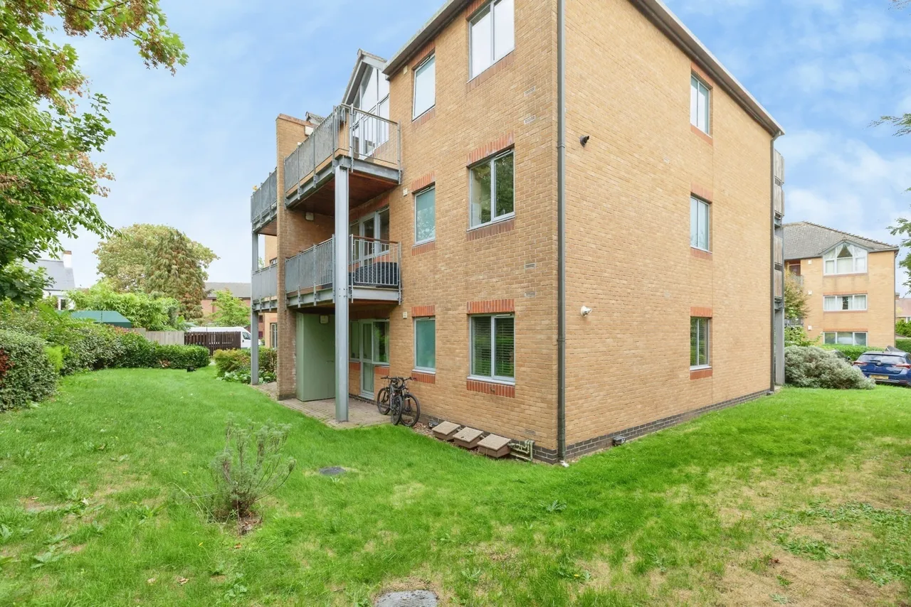 Dudley Whenham Close, Syston, LE7, photo 15