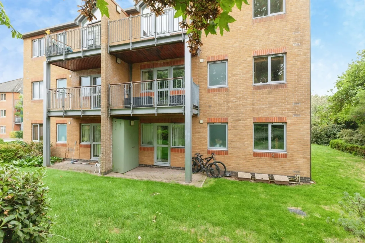 Dudley Whenham Close, Syston, LE7, photo 14