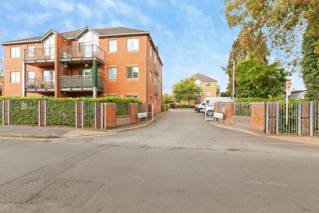 Dudley Whenham Close, Syston, LE7, photo 16