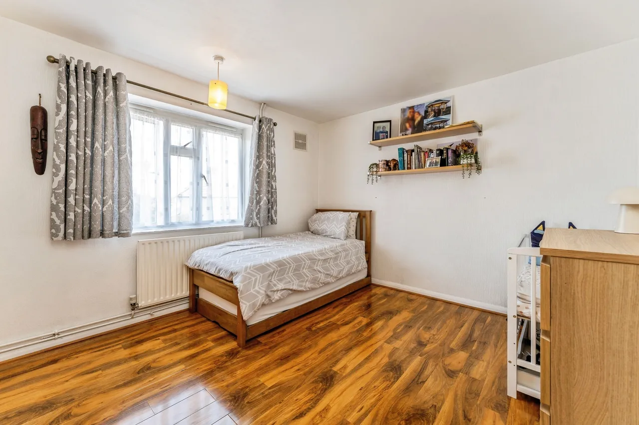 Fernside Avenue, London, NW7, photo 10