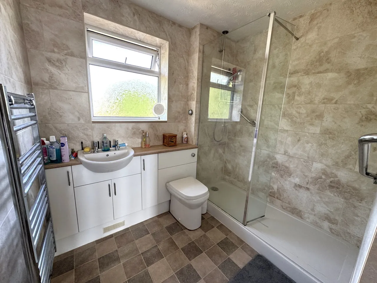 Keach Close, Winslow, photo 11