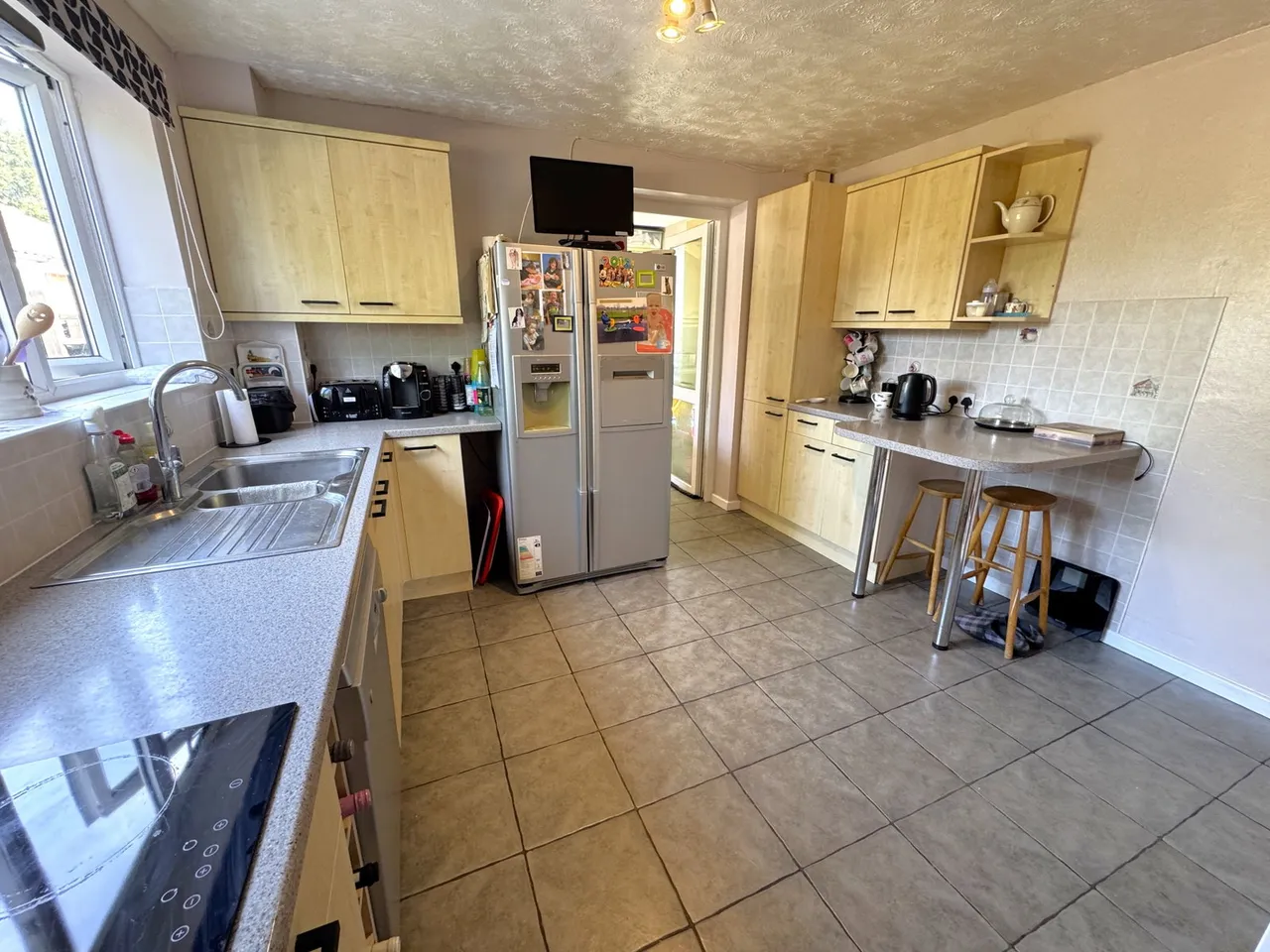 Keach Close, Winslow, photo 8
