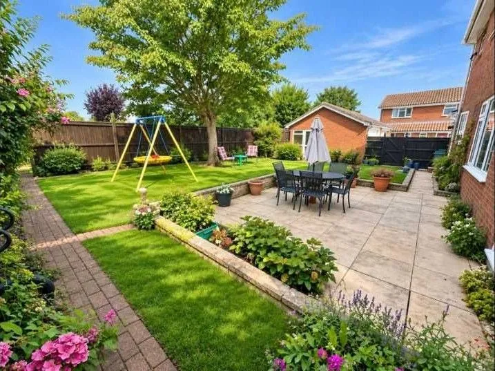Keach Close, Winslow, photo 15