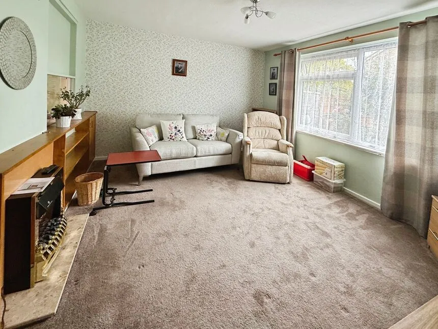Felixstowe Road, London, SE2, photo 4