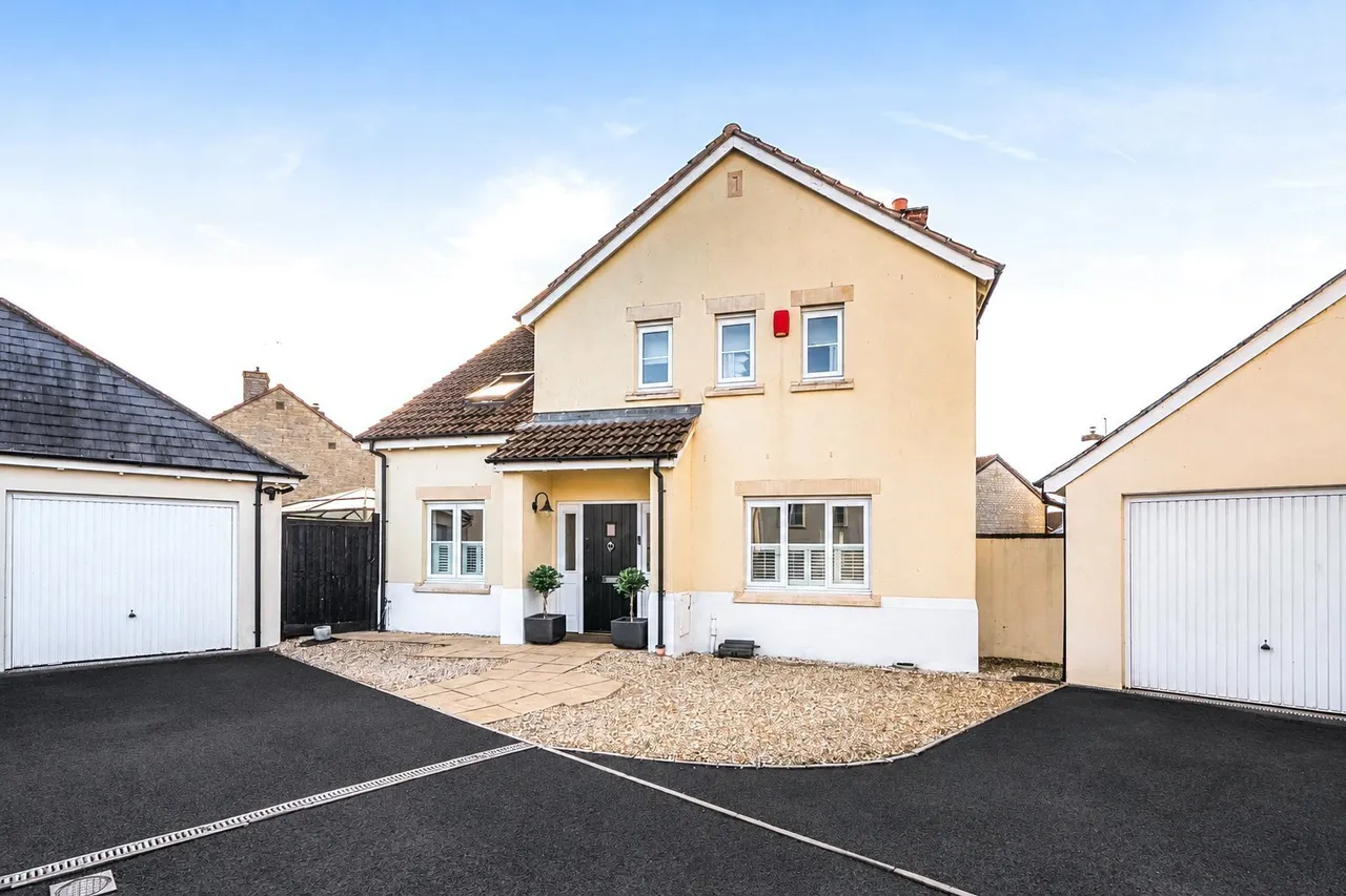 4 bed property for sale, Rectory Mews, Hatch Beauchamp, TA3