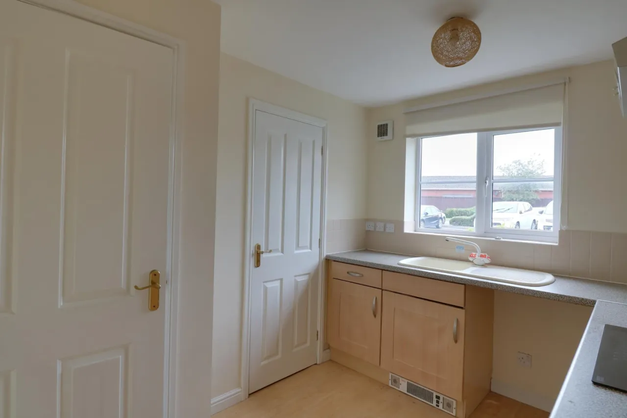School Lane, Sandbach, photo 7
