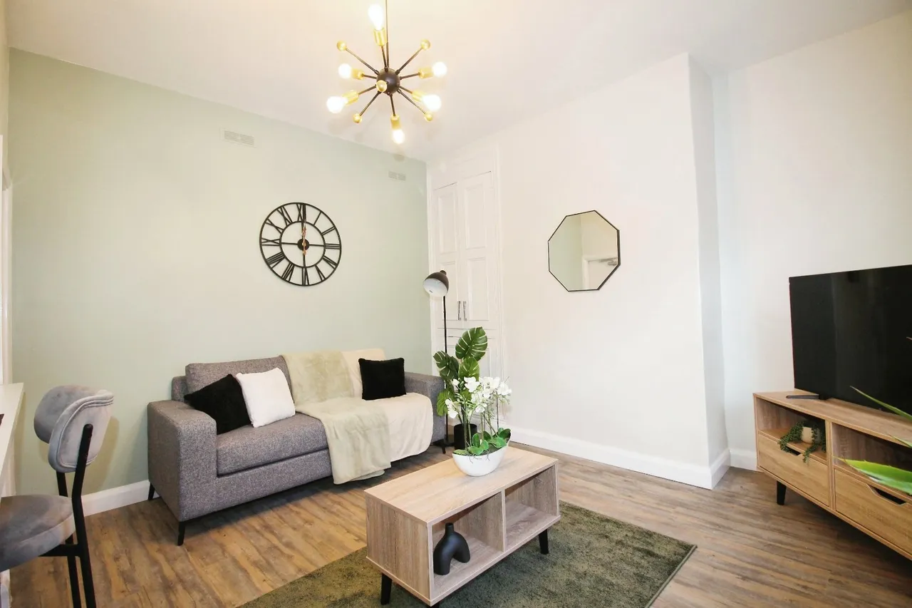 3 bed house to rent, Autumn Avenue, Hyde Park, LS6