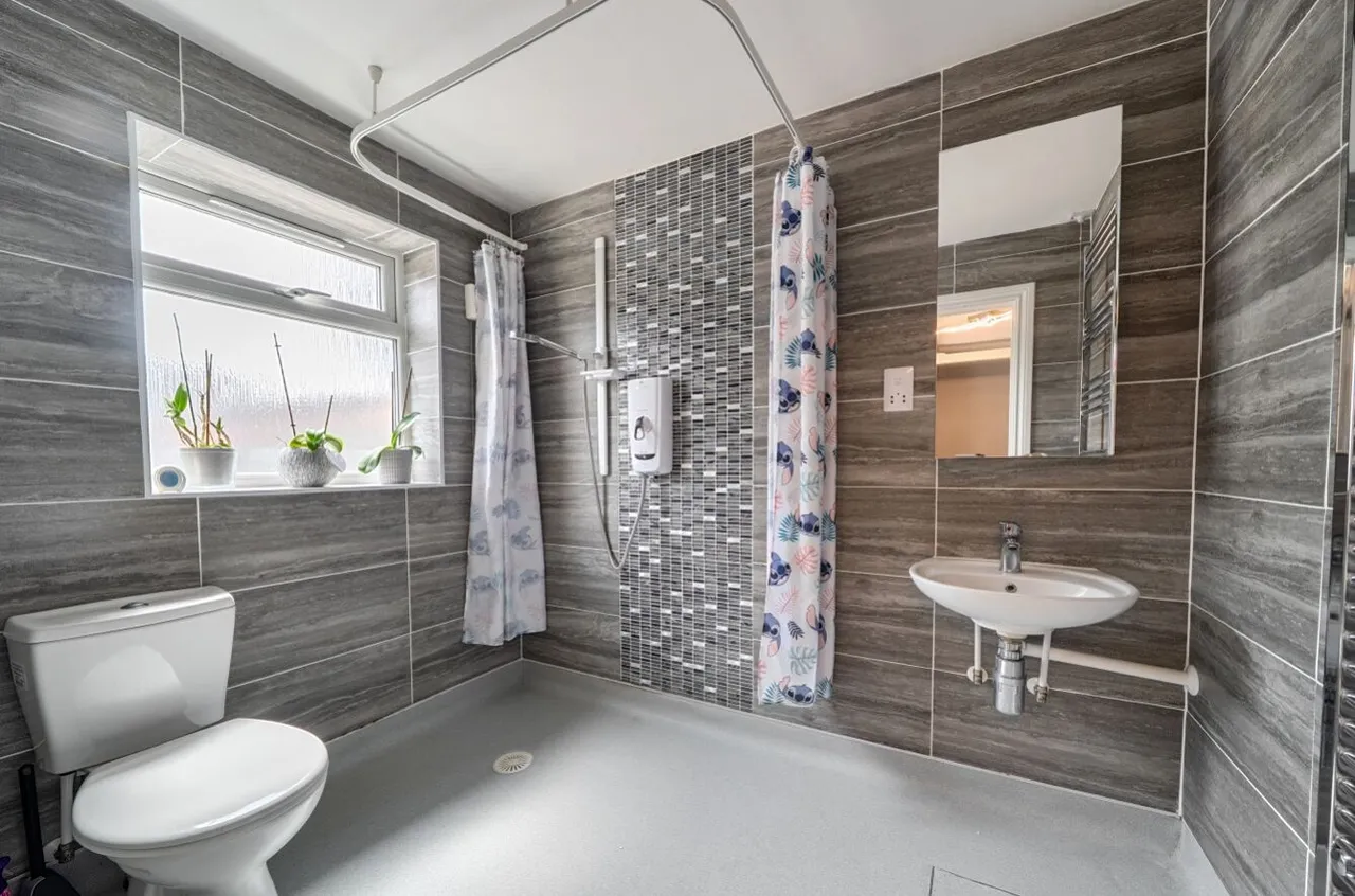 Windsor Avenue, Cheam, SM3, photo 10