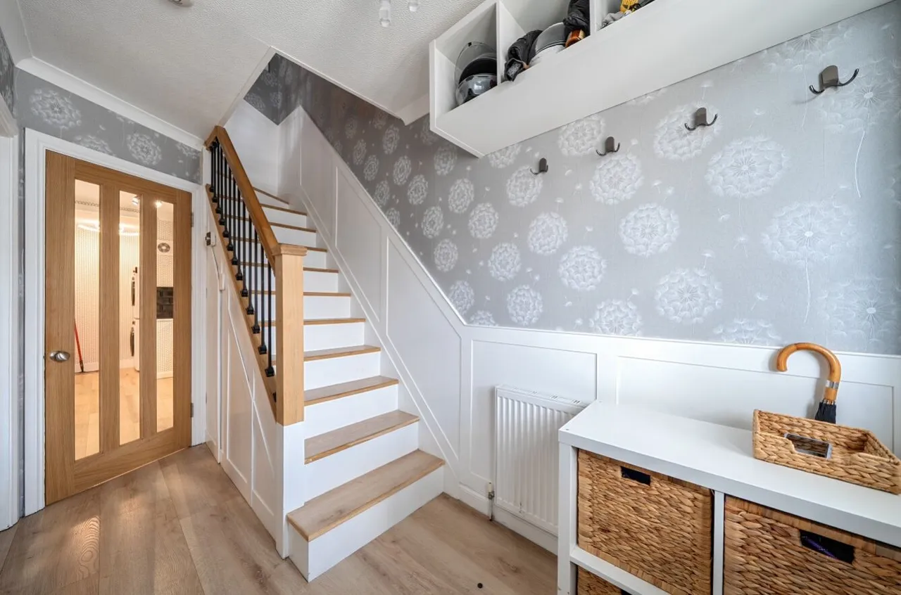 Windsor Avenue, Cheam, SM3, photo 8