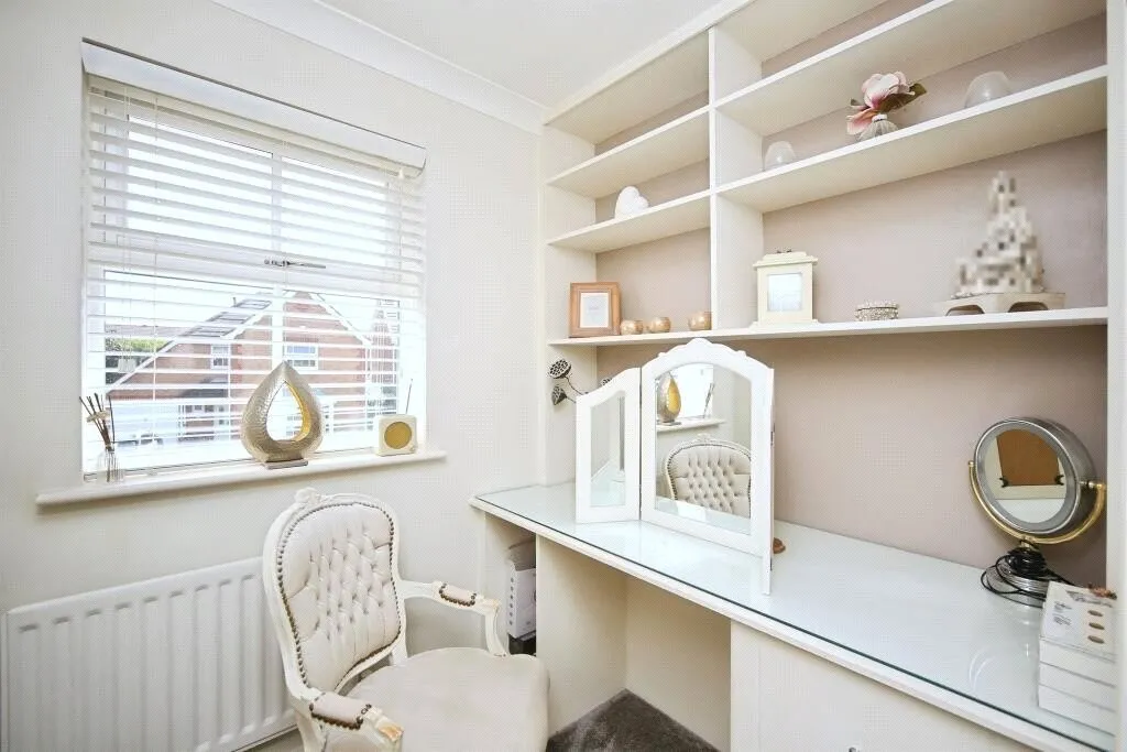 Alderton Close, Solihull, B91, photo 19
