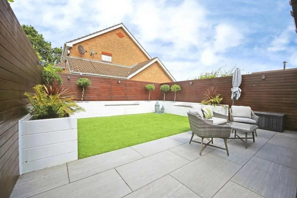 Alderton Close, Solihull, B91, photo 22