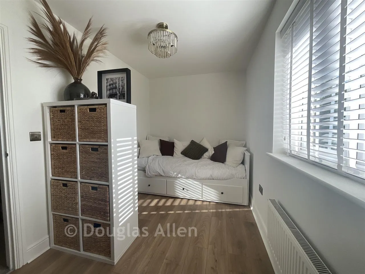 Dennington Crescent, Basildon, SS14, photo 9