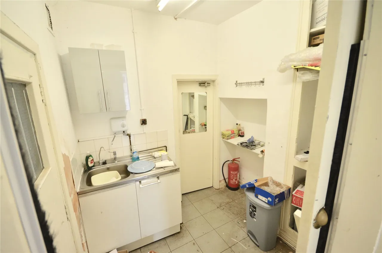Chesterfield Road, Sheffield, S8, photo 5