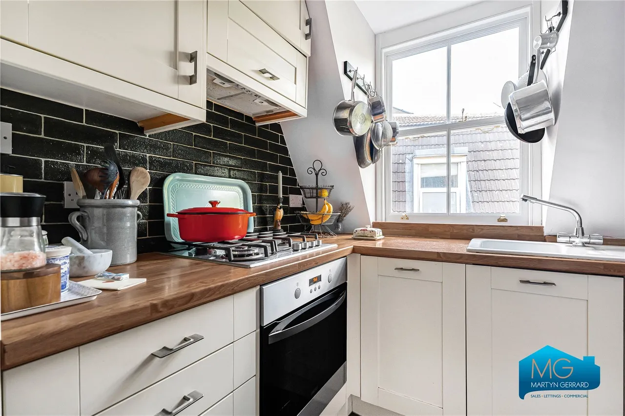 Kings Avenue, London, N10, photo 10