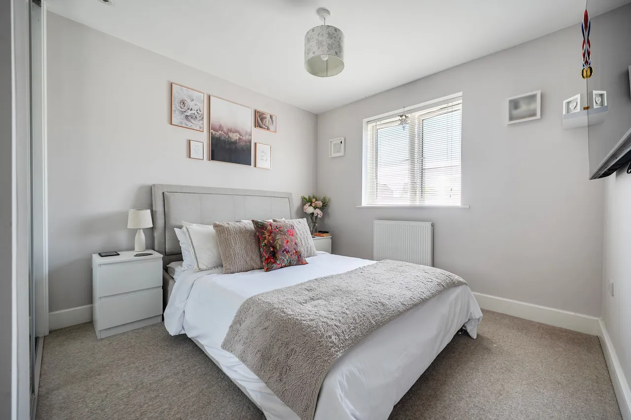 Chestnut Drive, Thakeham, RH20, photo 19