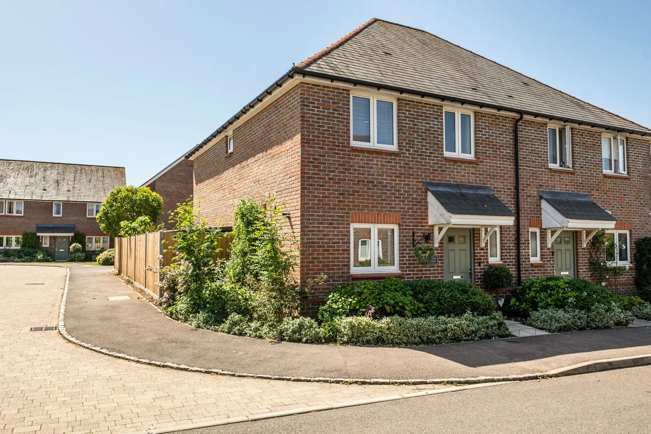 Chestnut Drive, Thakeham, RH20, photo 4
