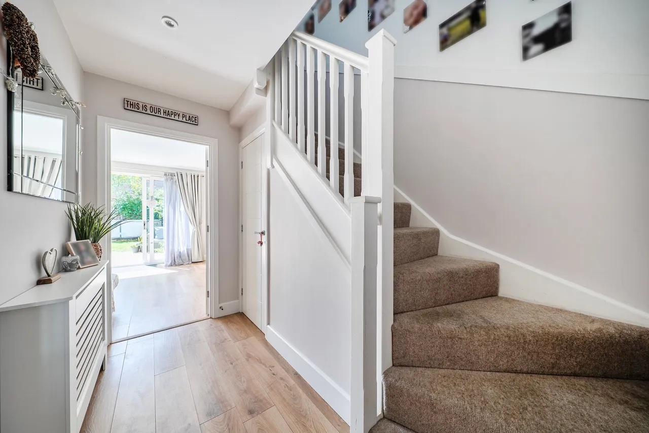 Chestnut Drive, Thakeham, RH20, photo 7