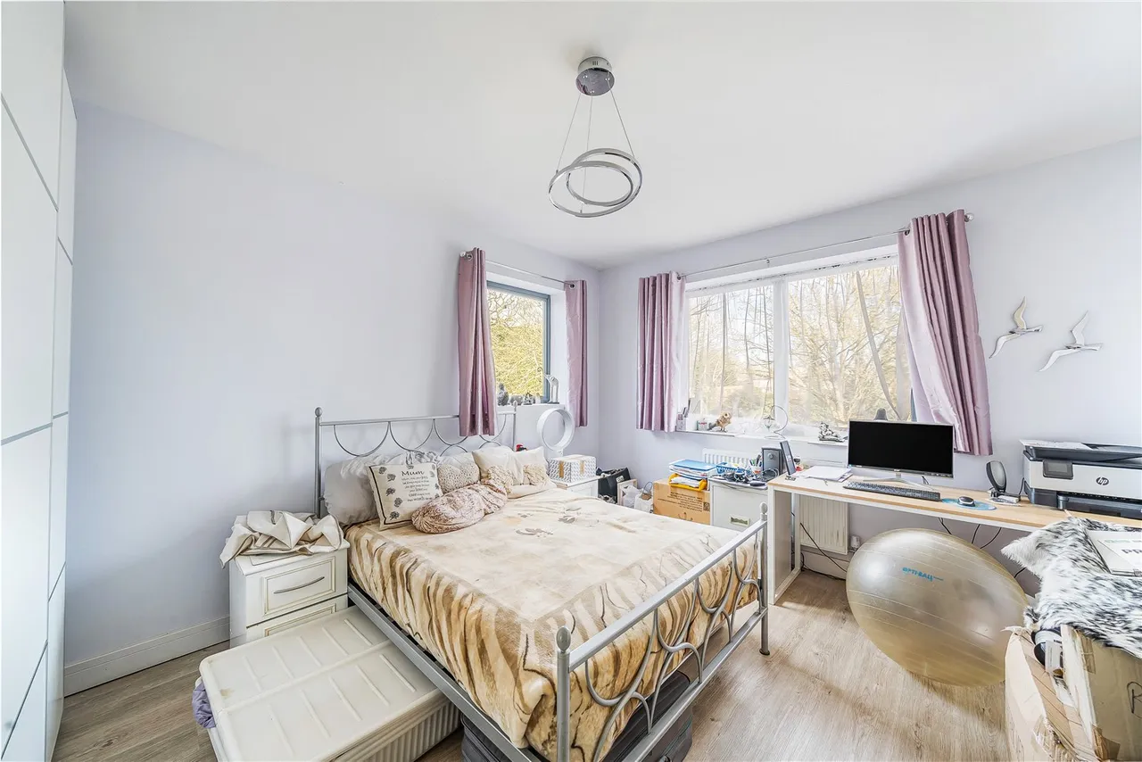 Edgwarebury Lane, Edgware, HA8, photo 7