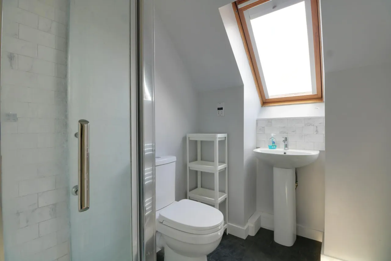 Hallams Drive, Nantwich, photo 22