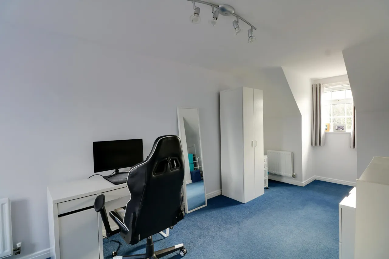 Hallams Drive, Nantwich, photo 19