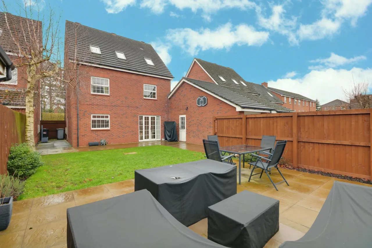 Hallams Drive, Nantwich, photo 5