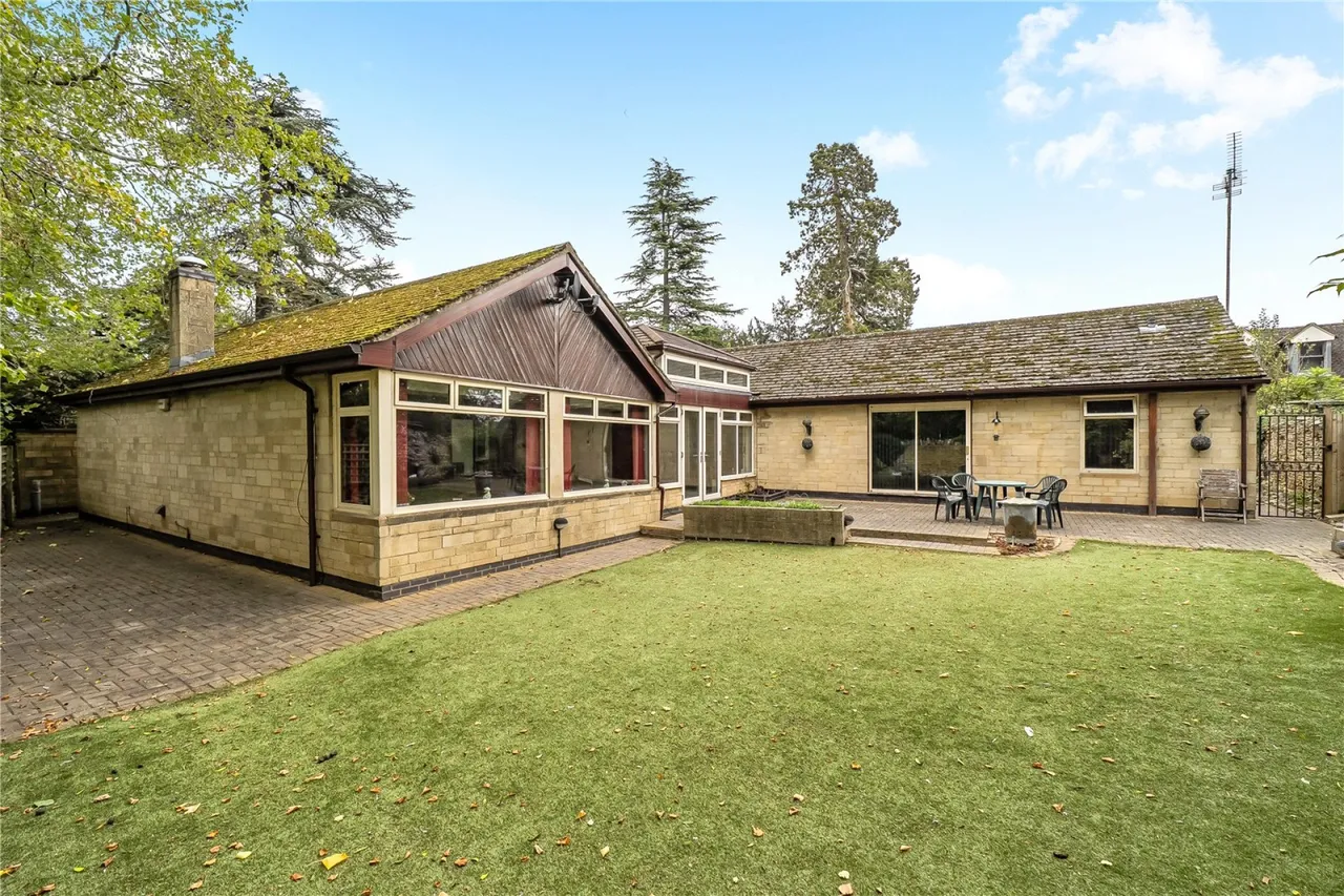 Church Lane, Prestbury, GL52, photo 12