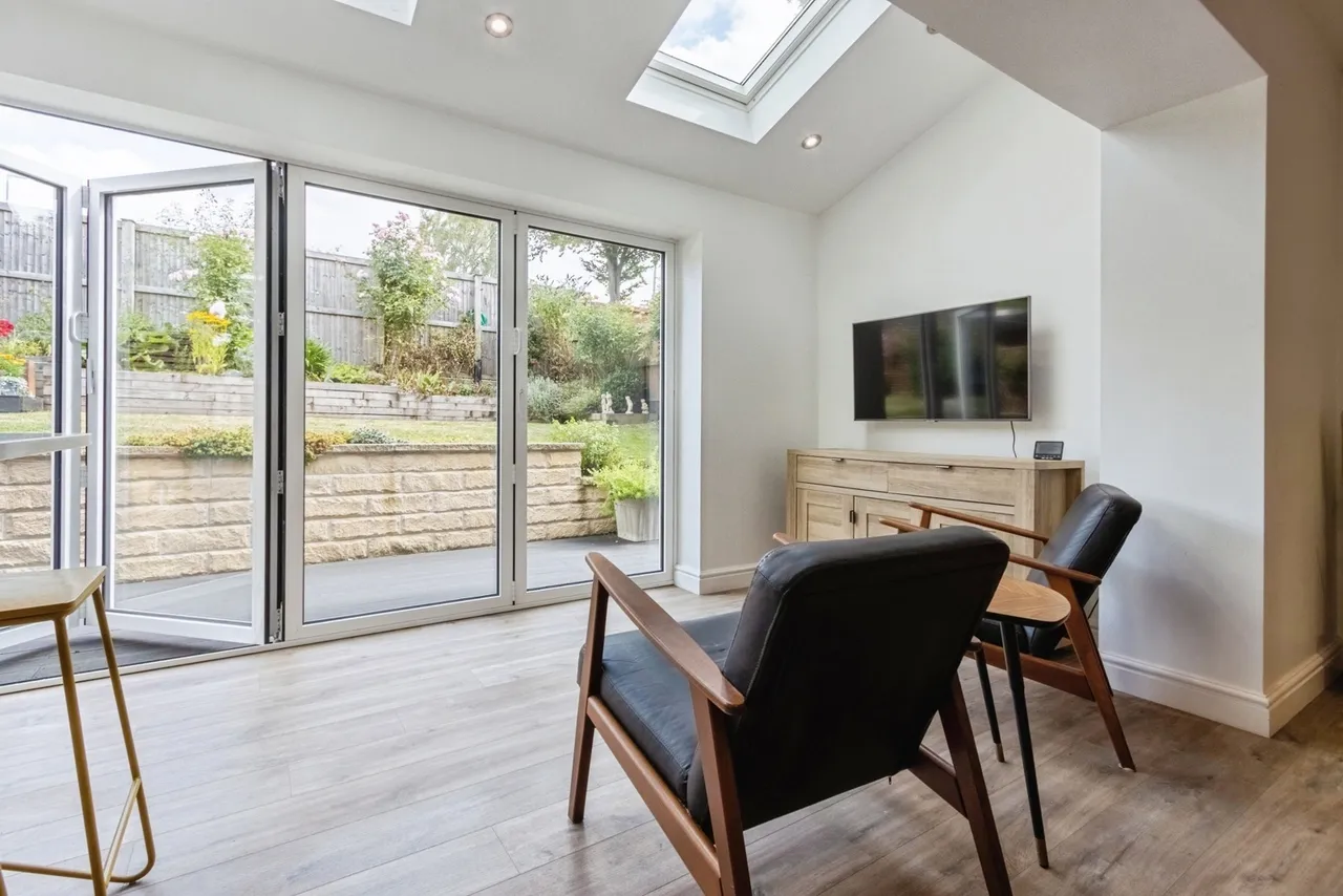 Wrenthorpe Road, Wrenthorpe, Wakefield, West Yorkshire, WF2, photo 9