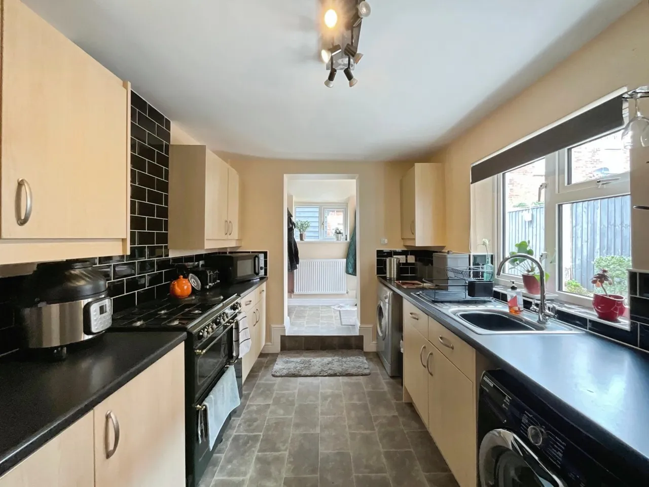 Albert Street, Mansfield Woodhouse, NG19, photo 7