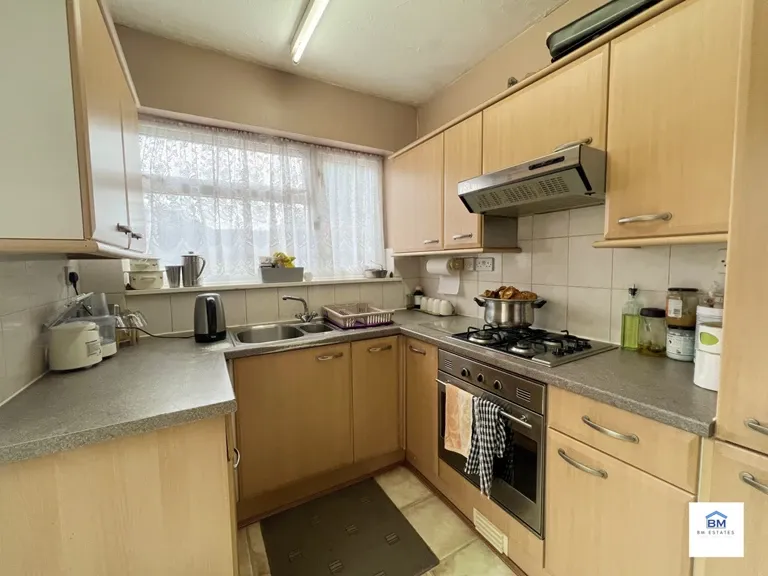 Green Lane Road, Leicester, LE5 4PD, photo 5