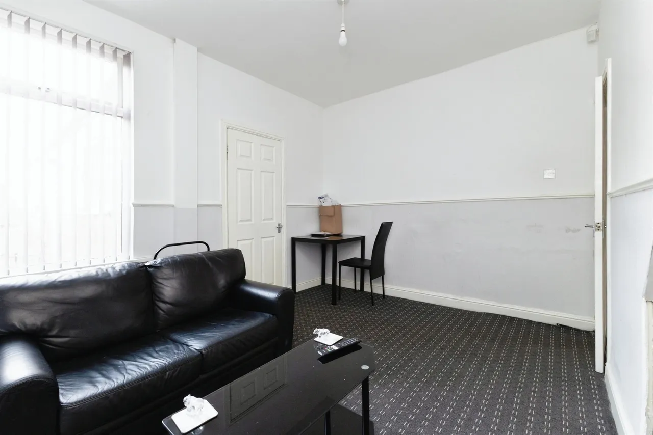 Essex Street, Middlesbrough, TS1, photo 4