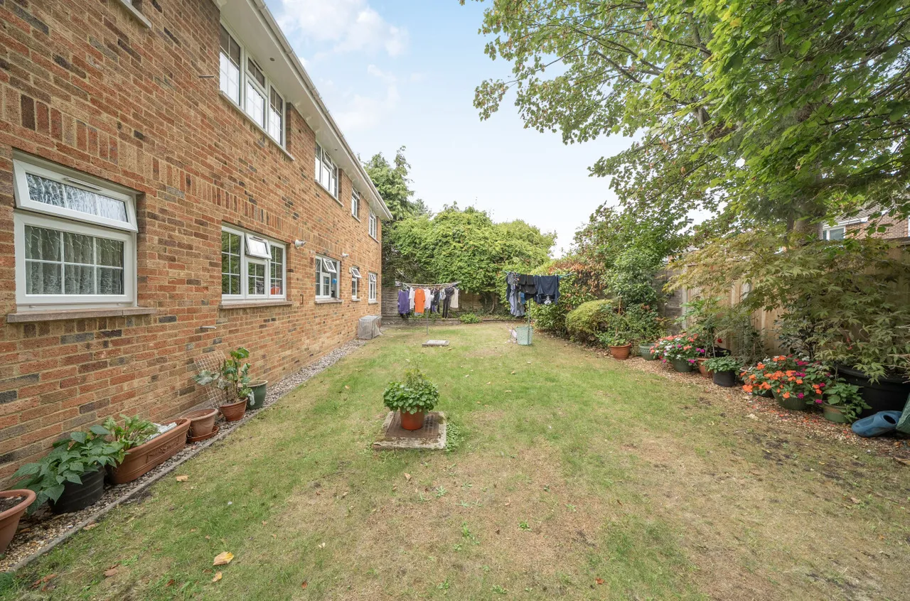 Tithewood Close, Hiltingbury, SO53, photo 10