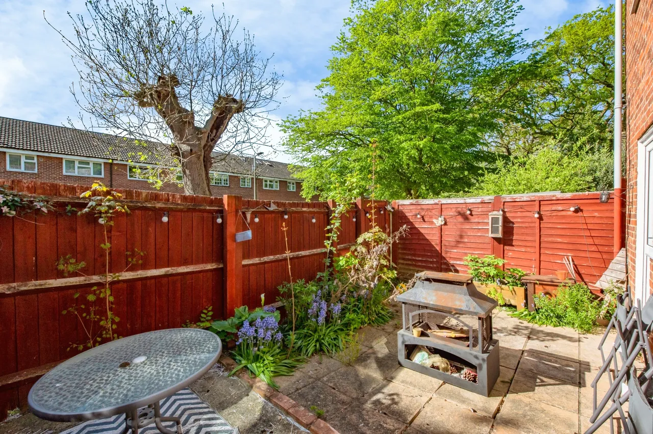 Dunning Close, South Ockendon, RM15, photo 12