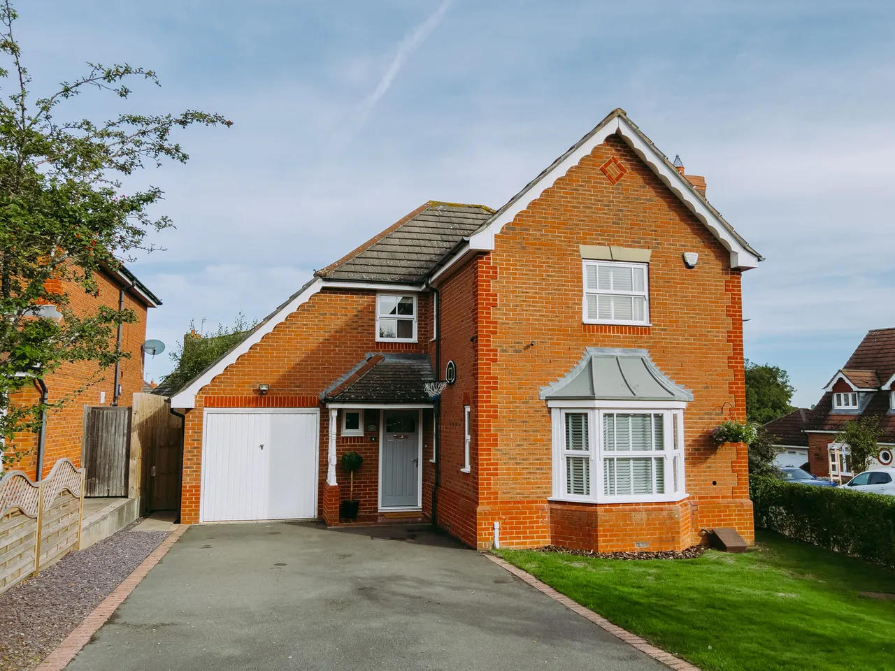 4 bed house for sale — Devenports Hill, Bushby, Leicester, LE7 9NF