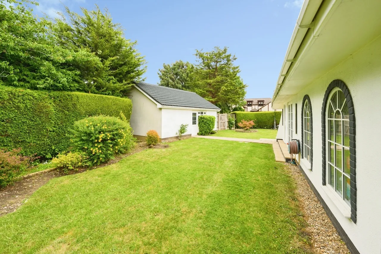 Uplands Road, Kenley, CR8, photo 18