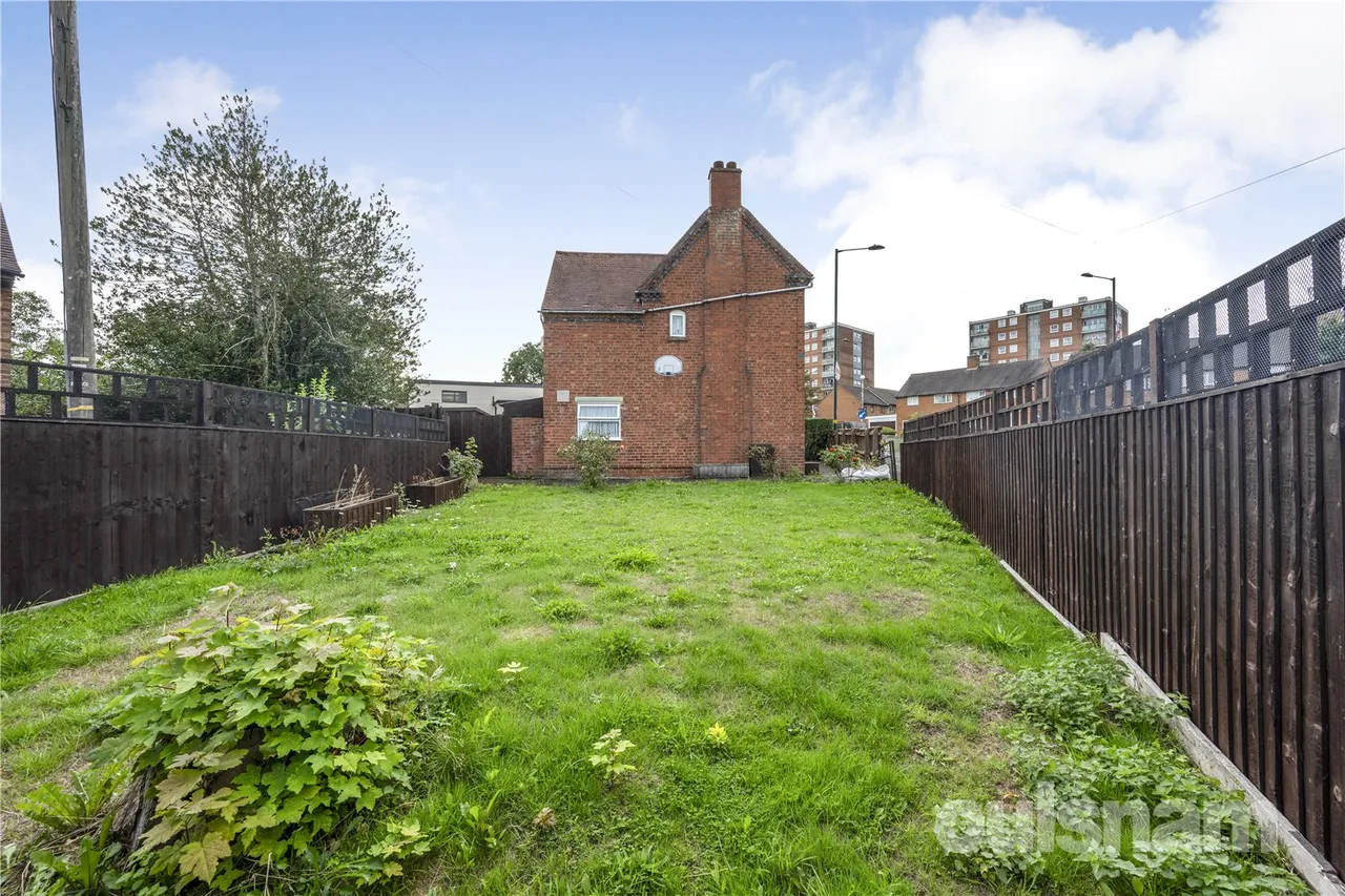 Turves Green, West Heath, Birmingham, B31 4AH, photo 13