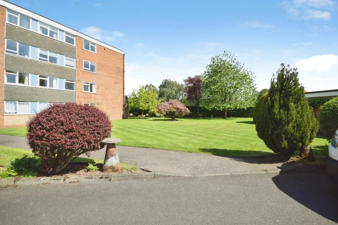 Coppice Close, Dove House Lane, Solihull, photo 4