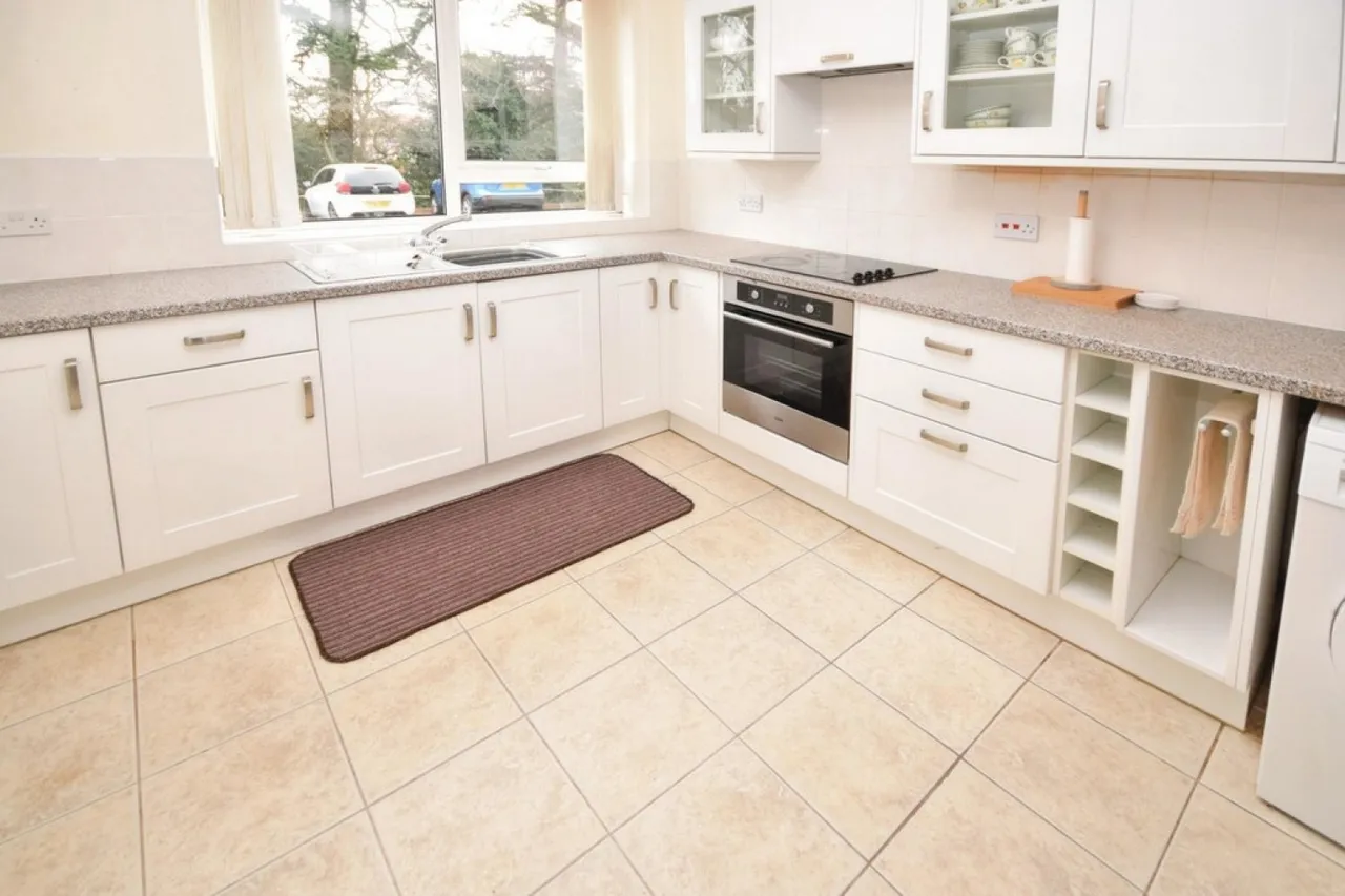 Coppice Close, Dove House Lane, Solihull, photo 2