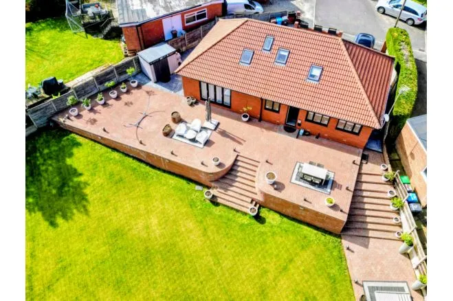 Willows Drive, Manchester, M35, photo 9