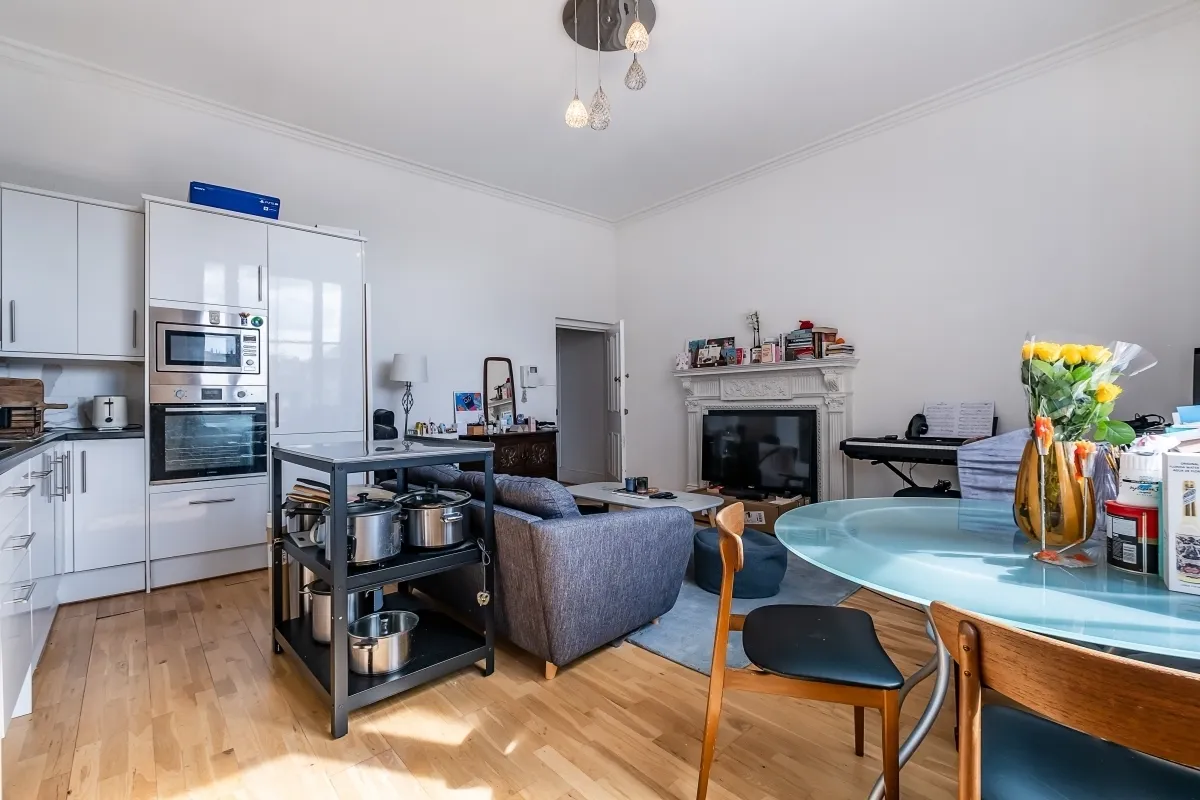 1 bed flat to rent — Queens Gate London SW7
