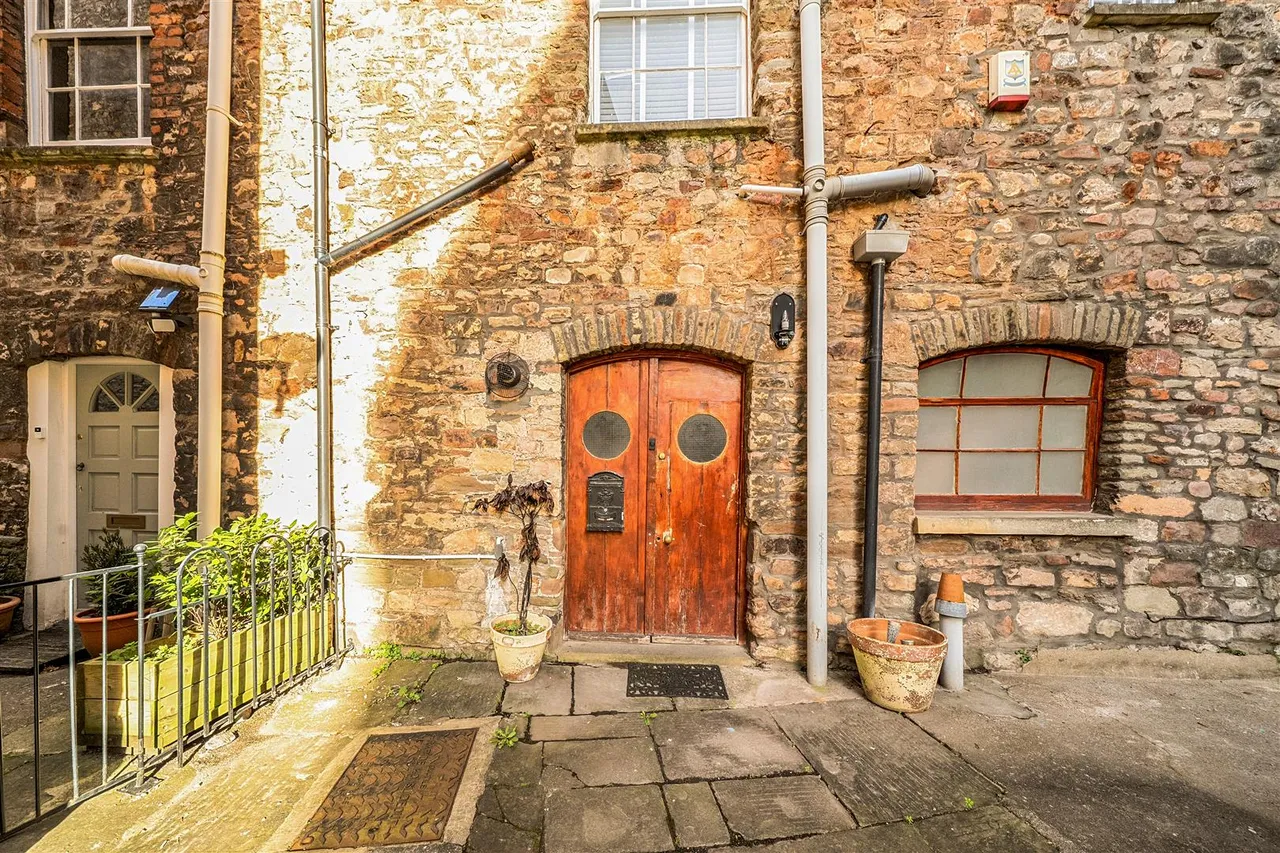 Portland Street, Clifton, BS8, photo 12