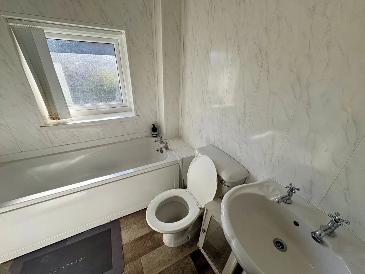 Farnham Walk, West Hallam, DE7, photo 10