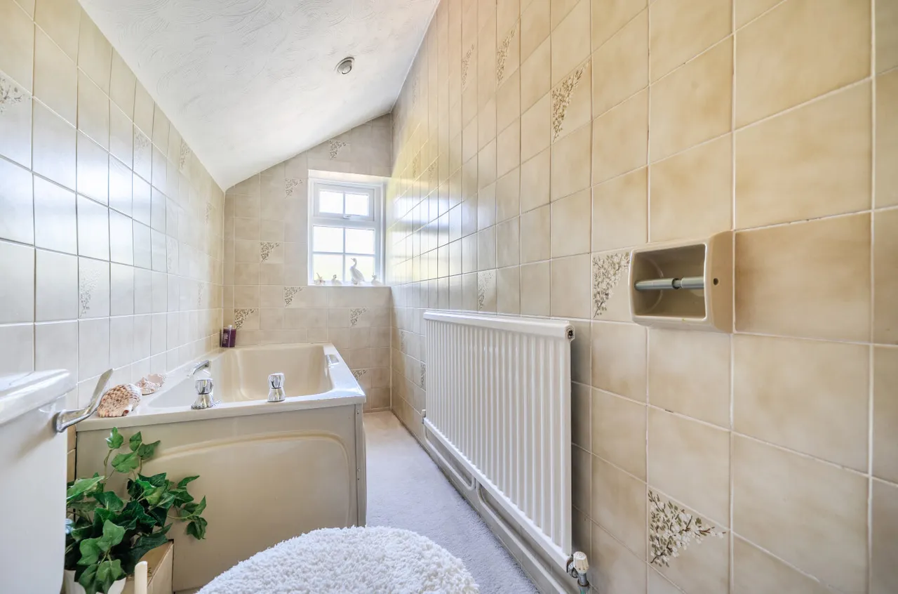 Green Lane, Lower Swanwick, SO31, photo 15