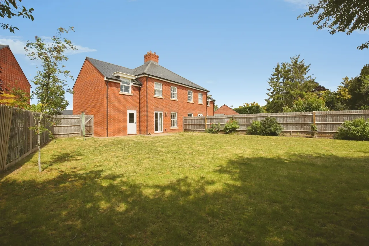 Portcullis Drive, Wallingford, OX10, photo 10