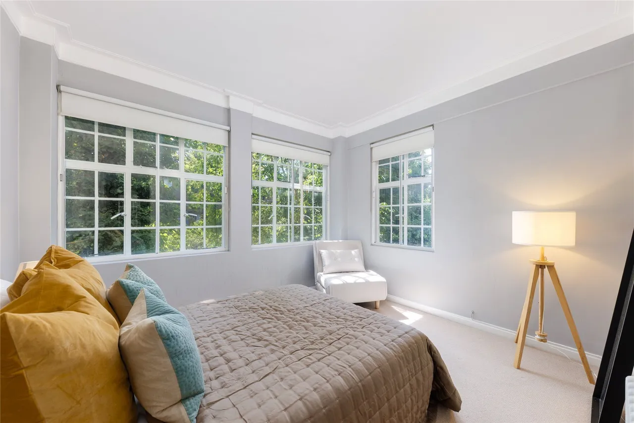 Kings Court South, Chelsea Manor Gardens, London, SW3, photo 6