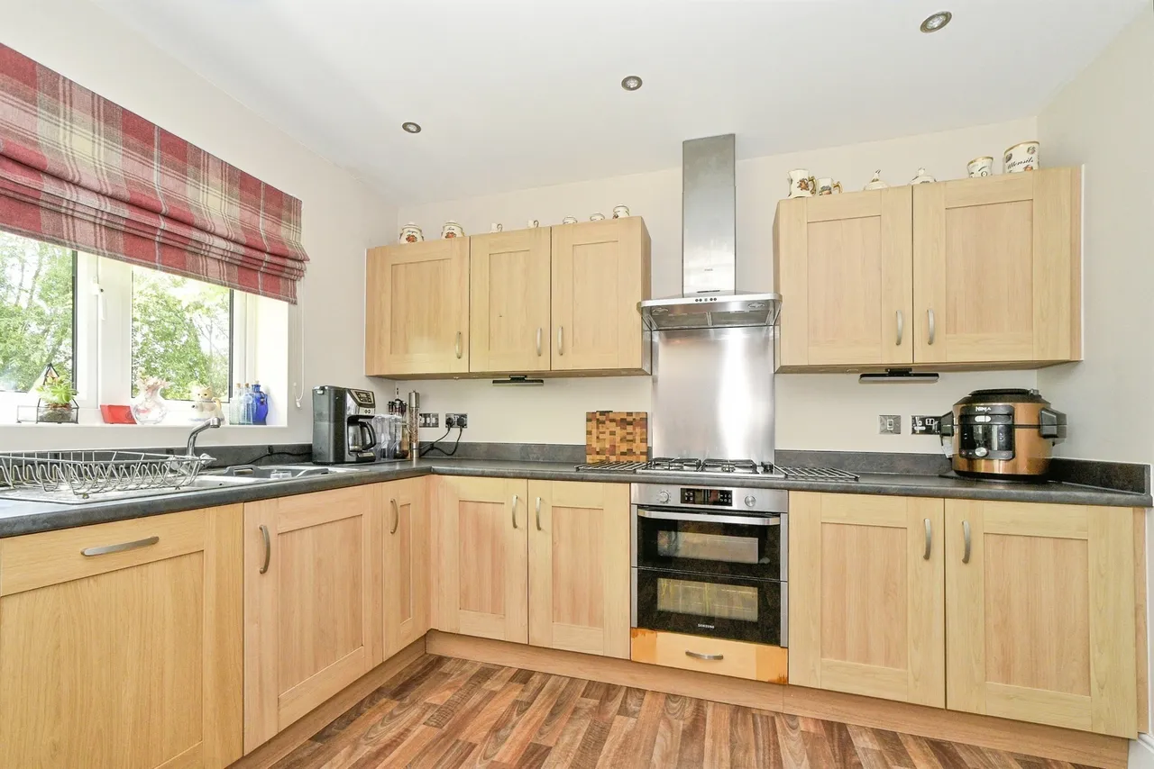 Belcombe Close, Coate, SN3, photo 5