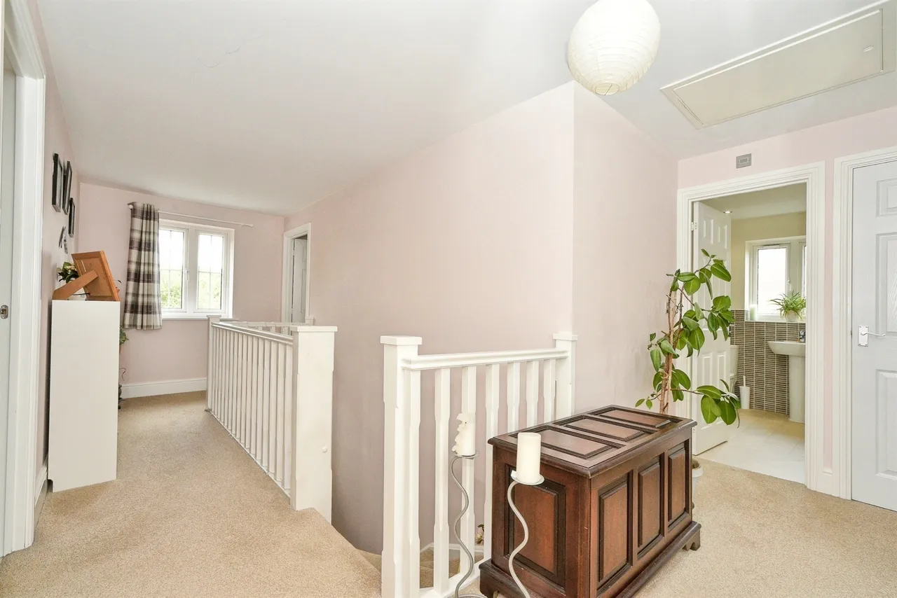 Belcombe Close, Coate, SN3, photo 7