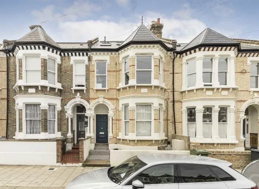 4 bed flat to rent — Helix Road, Brixton, SW2