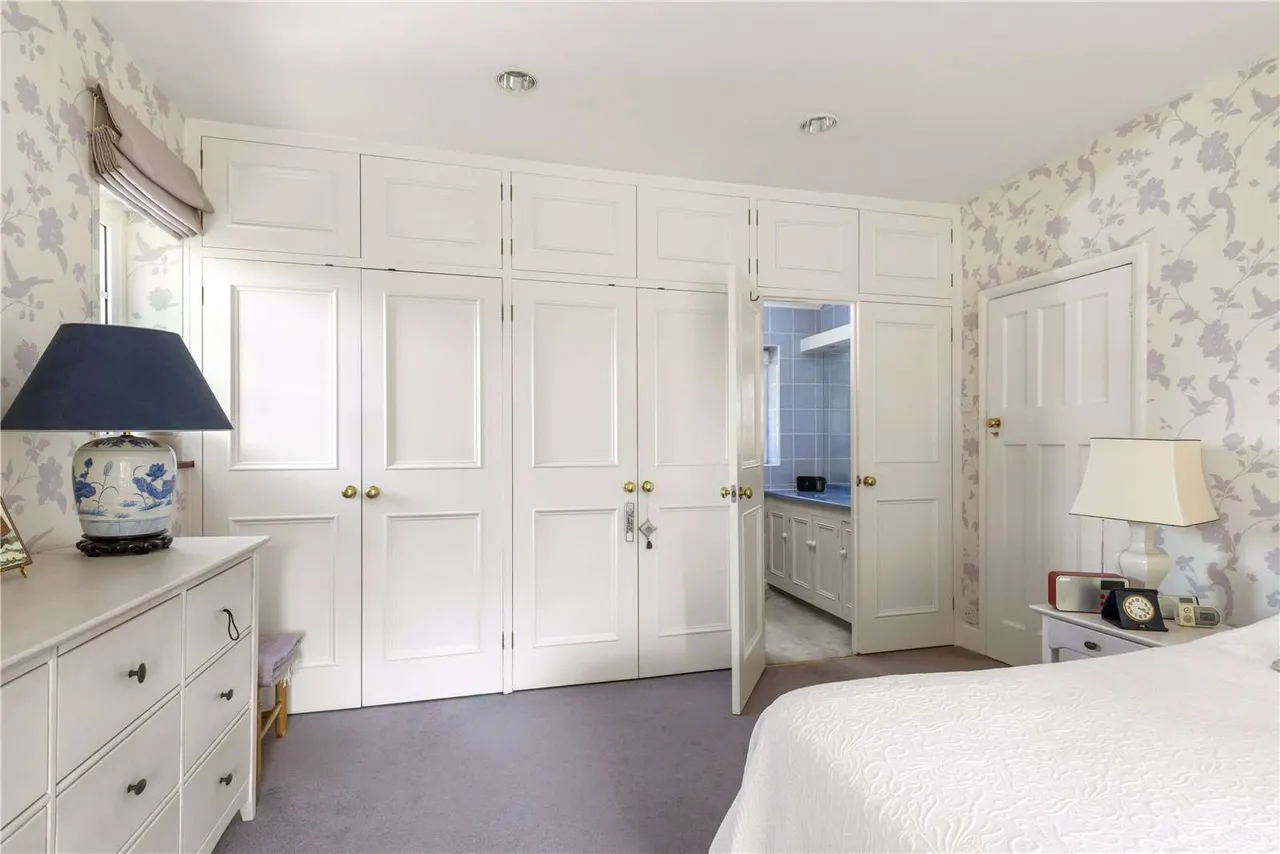 The Ridgeway, Guildford, GU1, photo 13