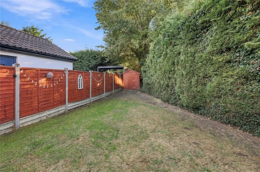 with 4 bedrooms in Bishop's Stortford, CM23, photo 22
