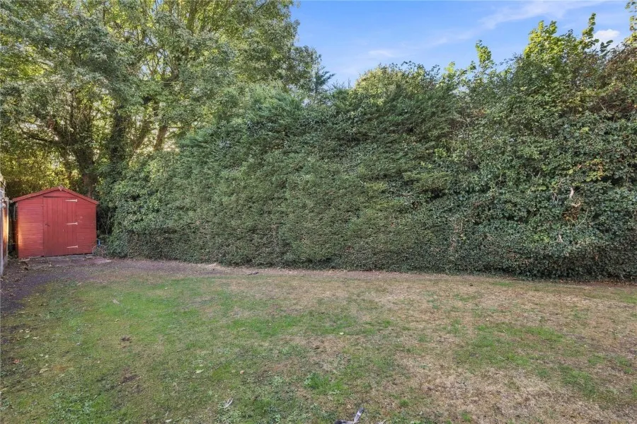 with 4 bedrooms in Bishop's Stortford, CM23, photo 10